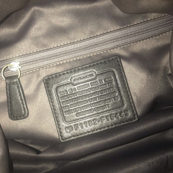 Authentic Coach bag - Picture 5 of 8